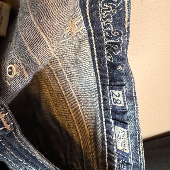 Miss Me Metal Studded Distressed Boot Cut VTG low rise sz 28 jean dark wash - Picture 6 of 6